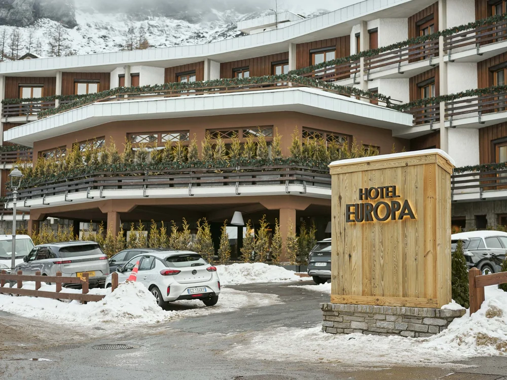 Hotel Europa | Sci e relax a 150 m dalle piste di Cervinia
